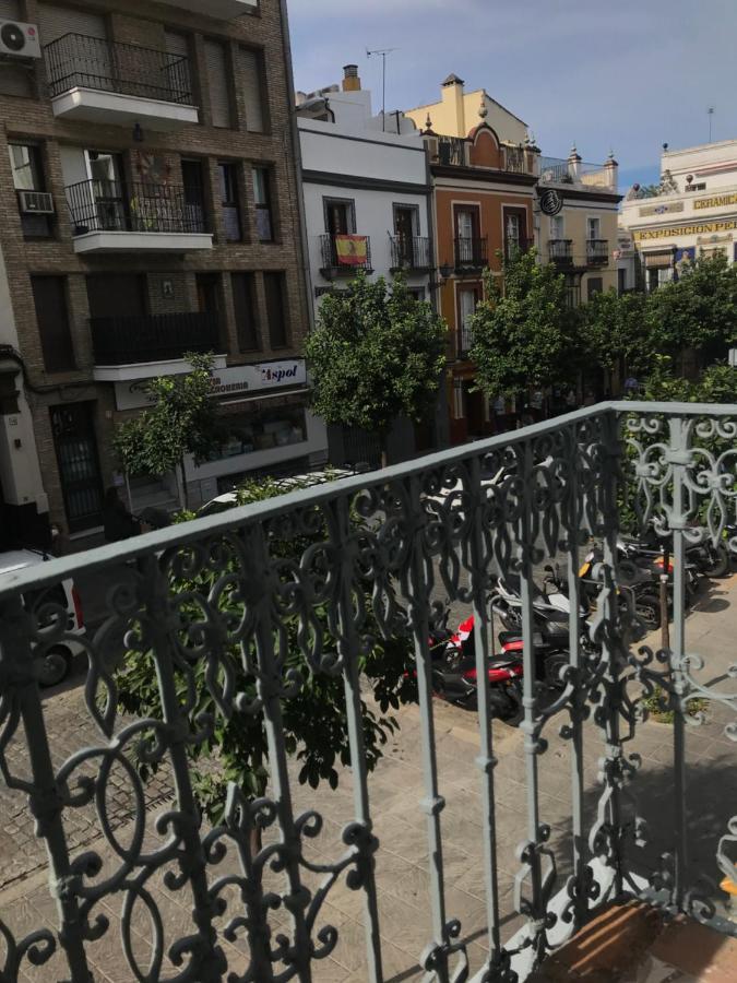 San Jorge Suites Triana Sevilla Eksteriør bilde