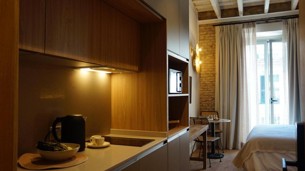 San Jorge Suites Triana Sevilla Eksteriør bilde